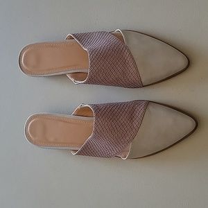 New in box Fisace low heel slide size 10